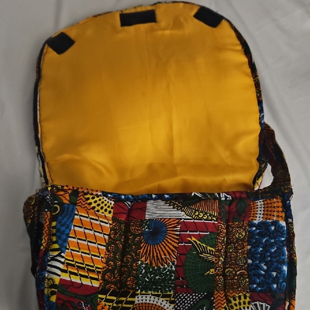 Colorful Patchwork Shoulder Bag - Picture 3 of 4